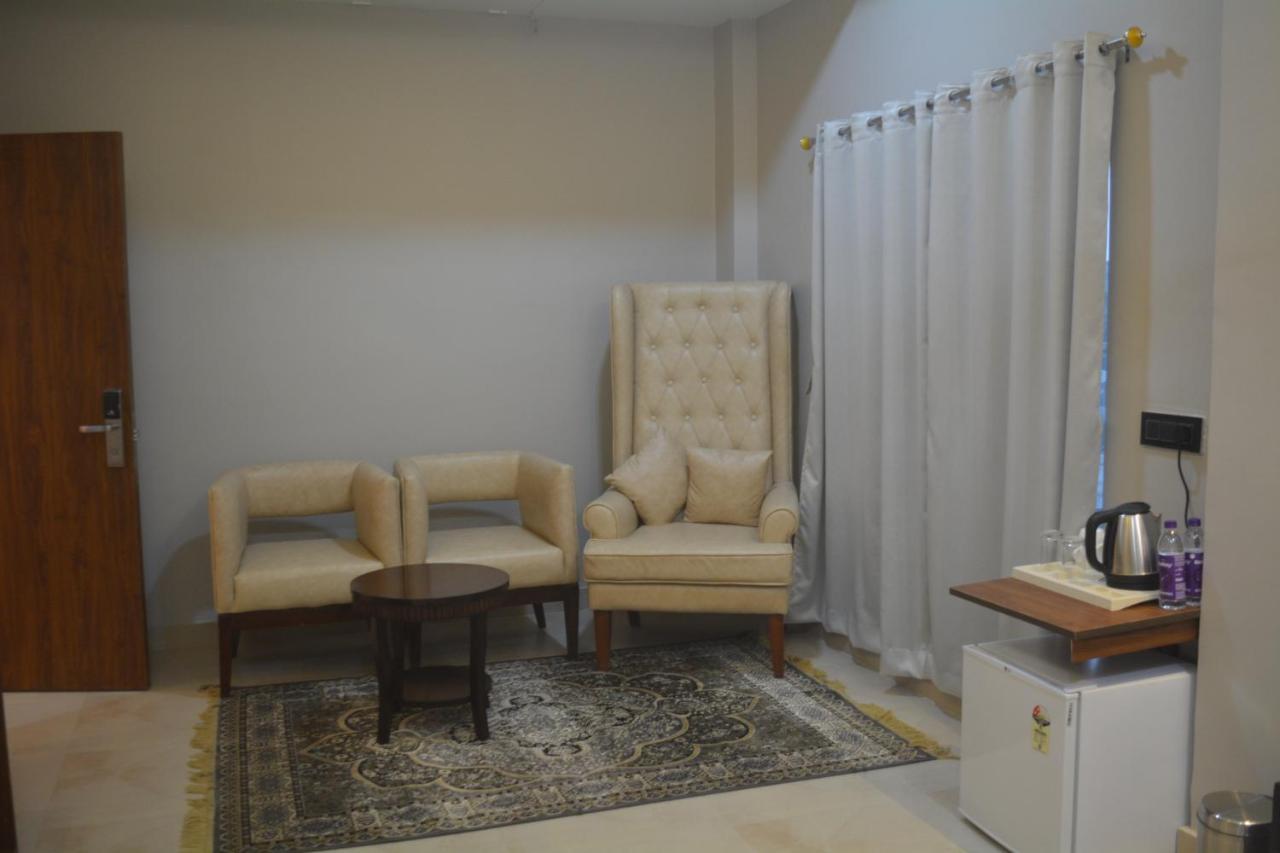Maharaja Hotel & Banquet Darbhanga Luaran gambar
